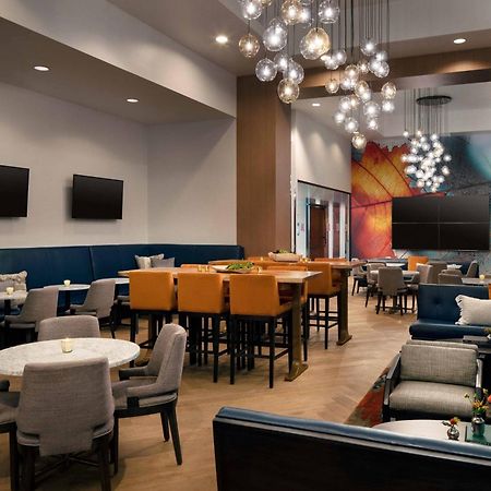 Отель Seattle Marriott Редмонд Экстерьер фото