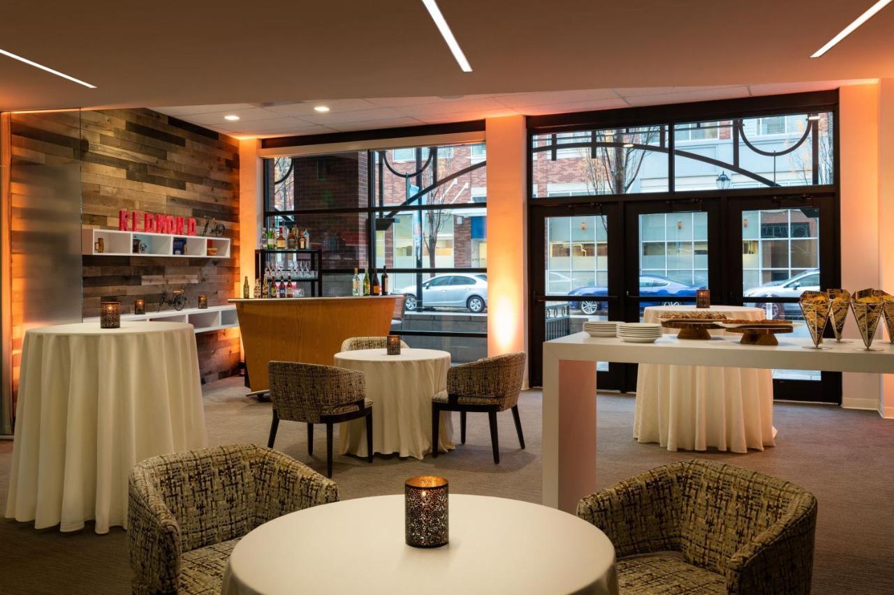Отель Seattle Marriott Редмонд Экстерьер фото