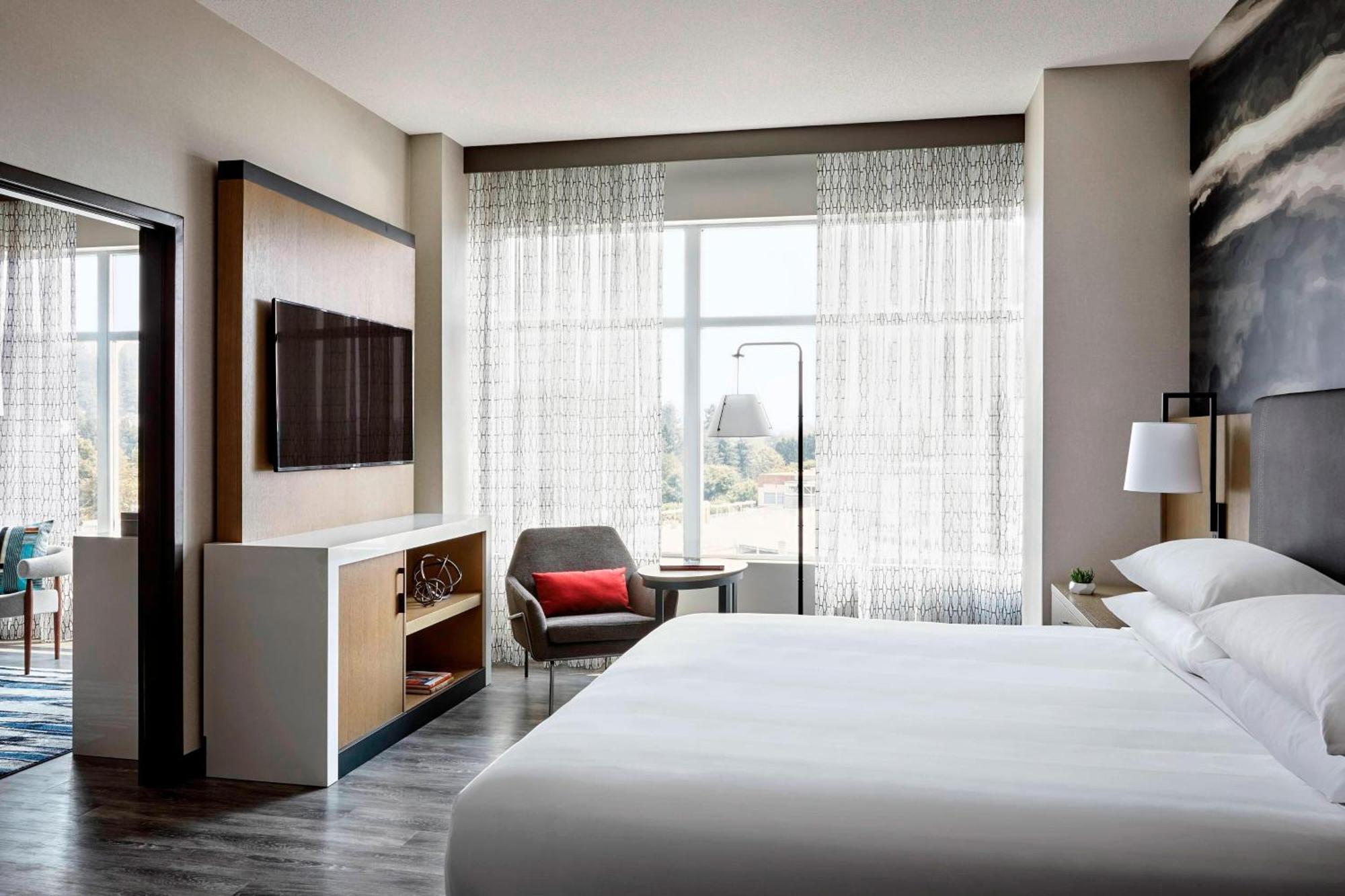 Отель Seattle Marriott Редмонд Экстерьер фото