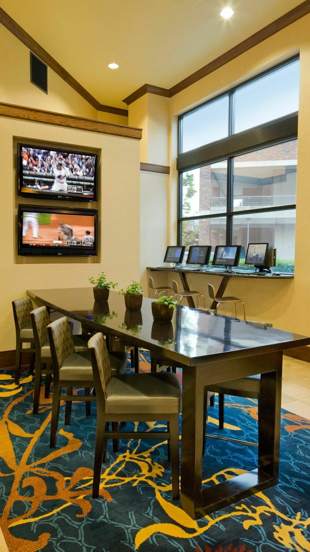 Отель Seattle Marriott Редмонд Экстерьер фото